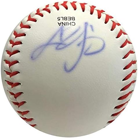 Крис Йънг С Автограф на Официалната лига Бейзбол - Бейзболни топки с Автографи